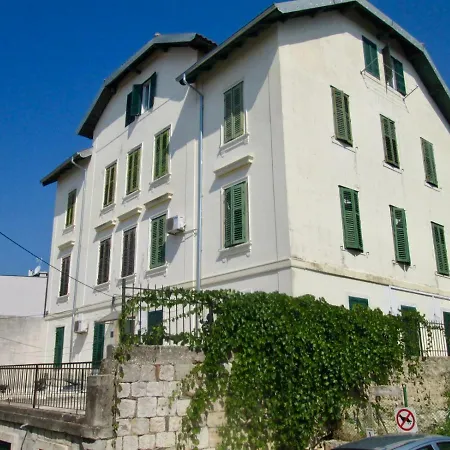 En-suite Iris On Rokova Street - 5 Min Walk To The Old Town Of Σπλιτ